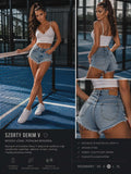 Damskie szorty jeansowe z wysokim stanem i wycięciem V-Shape w jasnoniebieskim denimie, podkreślające talię i optycznie wydłużające nogi.